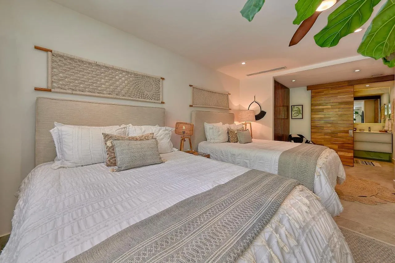 Hotel Maxwell Residences At Indah Puerto Vallarta