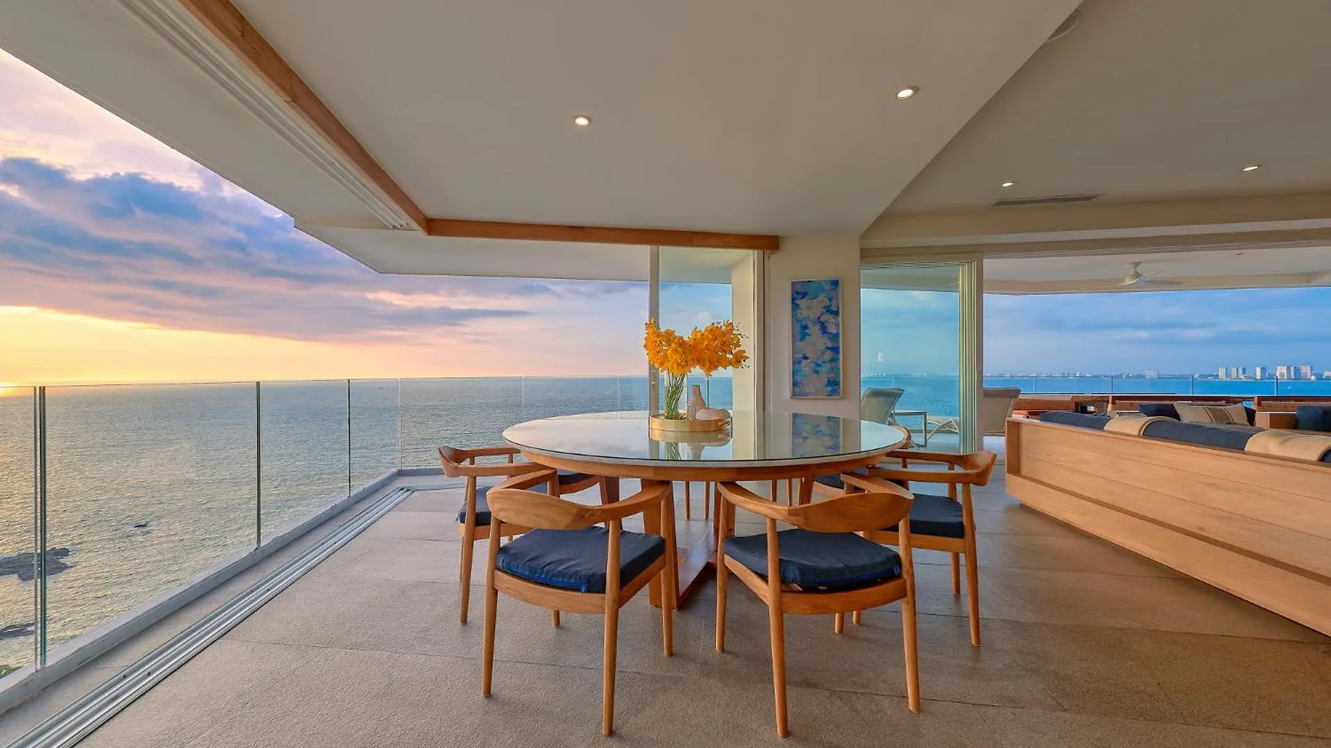 Maxwell Residences At Indah Puerto Vallarta