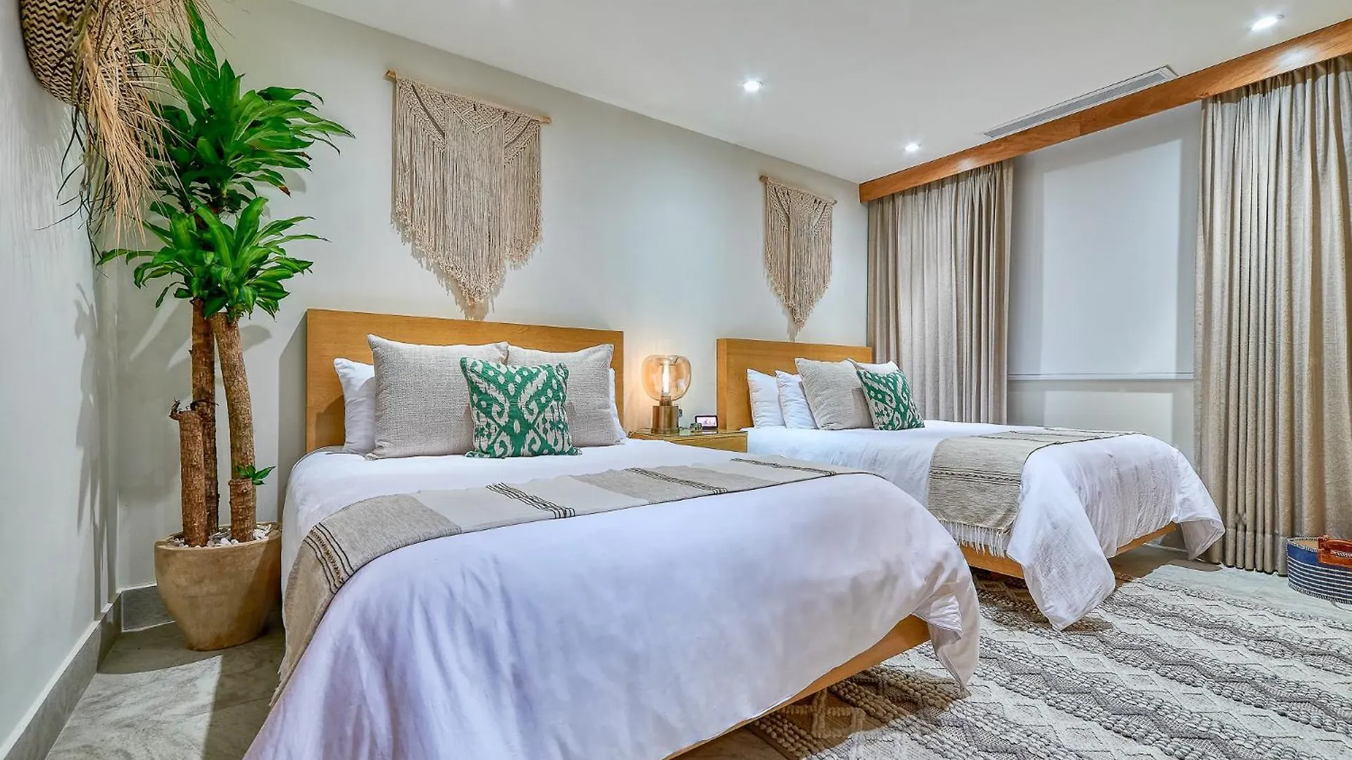Maxwell Residences At Indah Puerto Vallarta